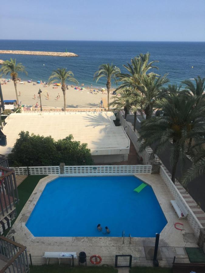 Apartment Con Vistas Al Mar. Primera Linea De Playa. *